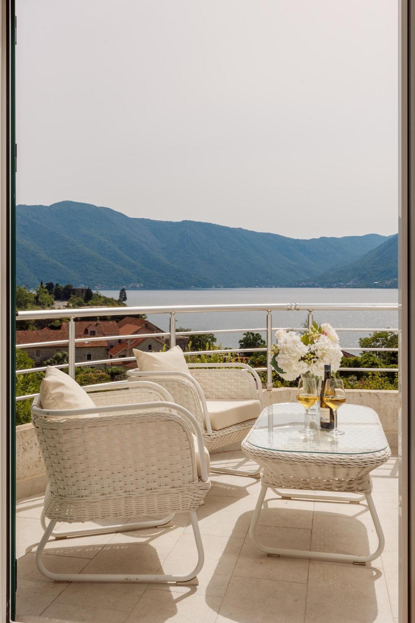 Mosaic Penthouse With Sea View * Risan
